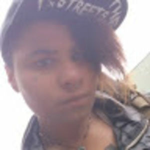 Meet your Posher, Noey crow